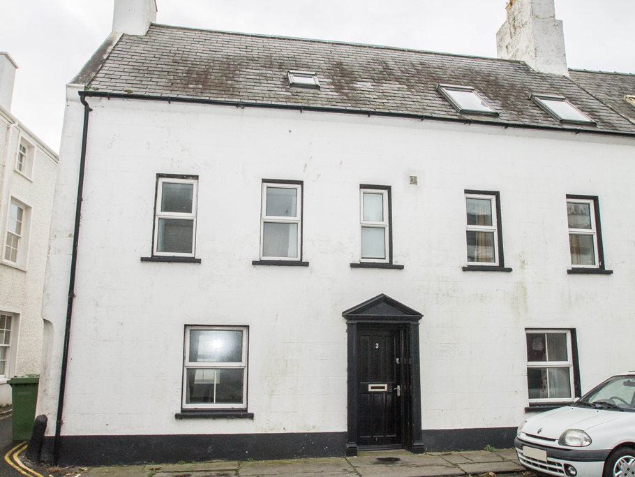 Highbury House, 3 Parliament Square, Castletown Black Grace Cowley